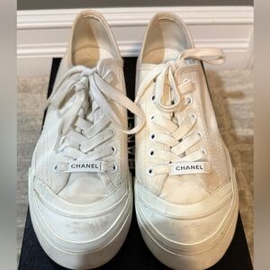 Authentic CHANEL Weekender Trainers Canvas Sneakers Size 40 Box Dust Bags
